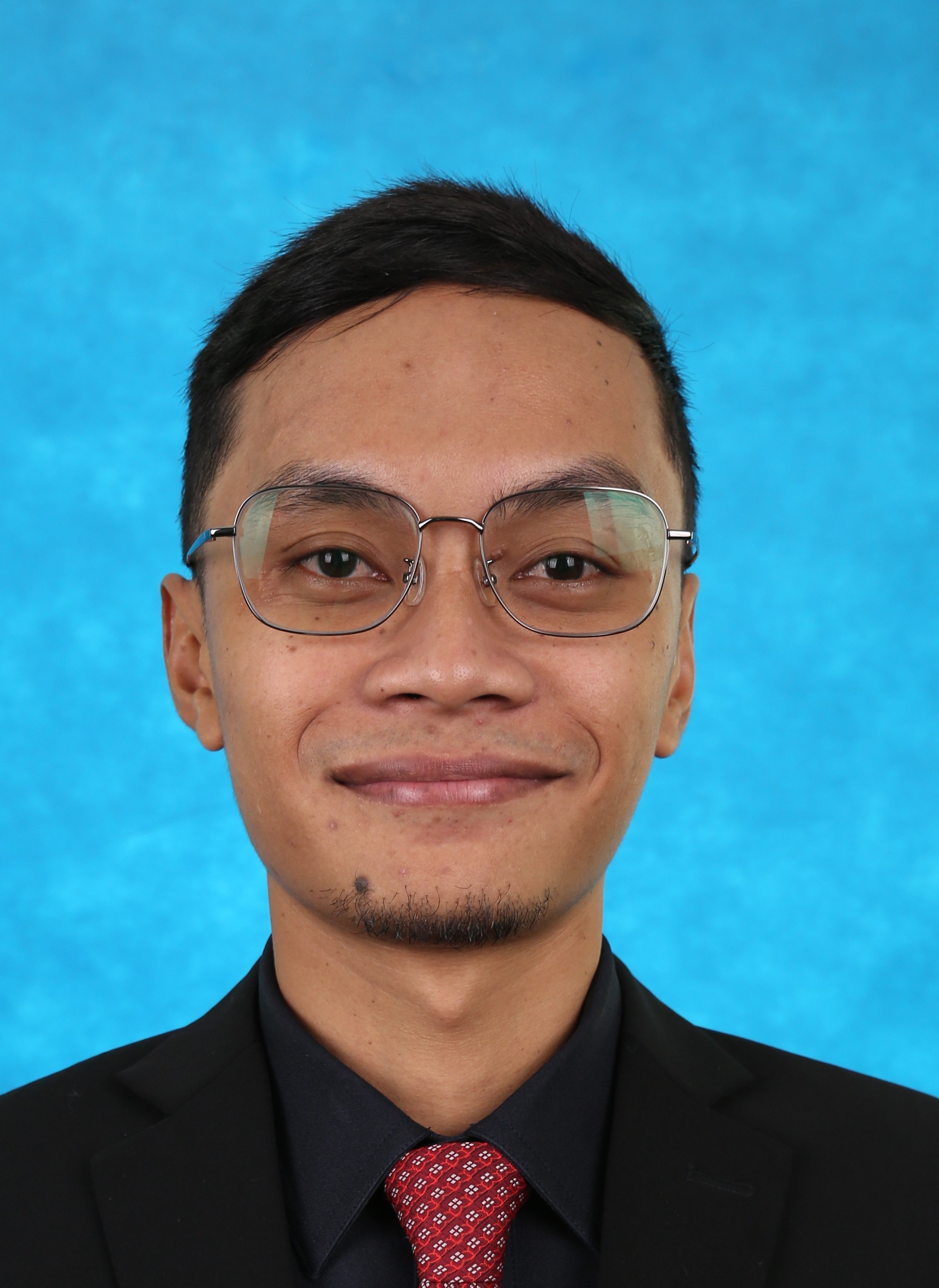 MOHAMAD SYAHMI BIN SAPAR